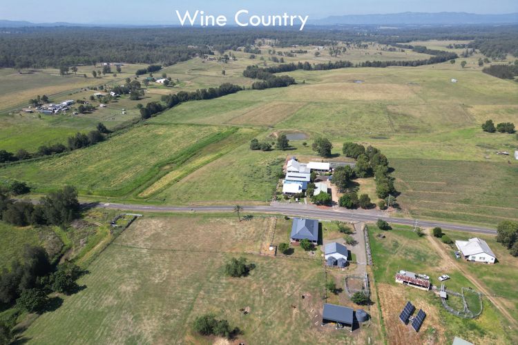 Stellaview Farmhouse, Newly Renovated in Heart of Hunter