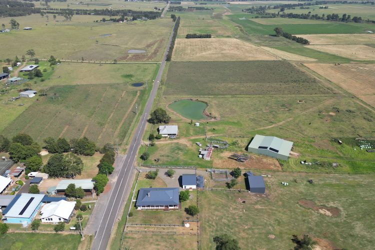 Stellaview Farmhouse, Newly Renovated in Heart of Hunter