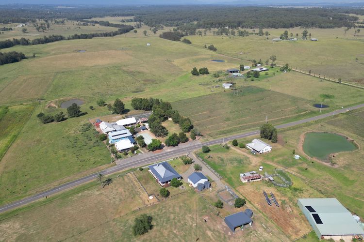 Stellaview Farmhouse, Newly Renovated in Heart of Hunter