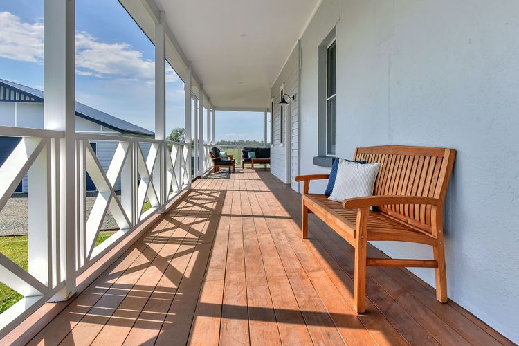 Stellaview Farmhouse, Newly Renovated in Heart of Hunter