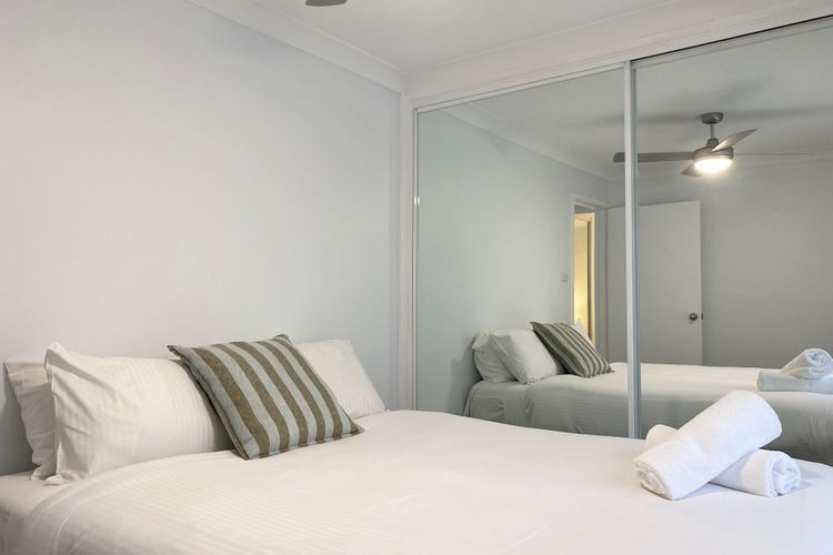 Salty Paws Caves Beach – Pet friendly