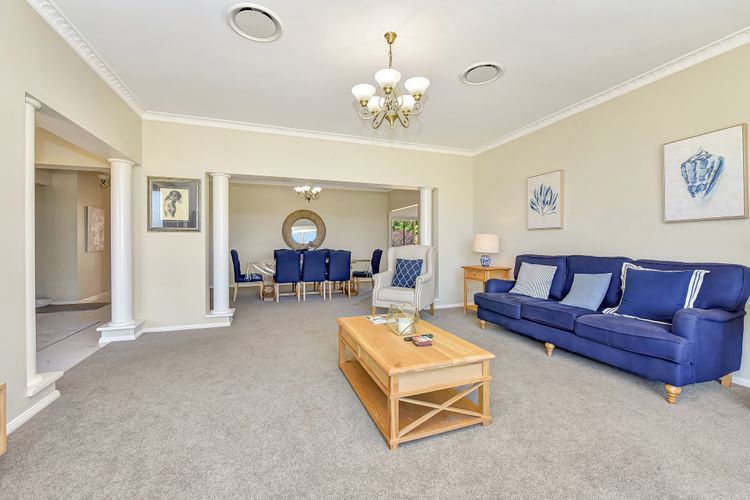Hunter Valley Family Oasis – 5 bedroom House with Pool