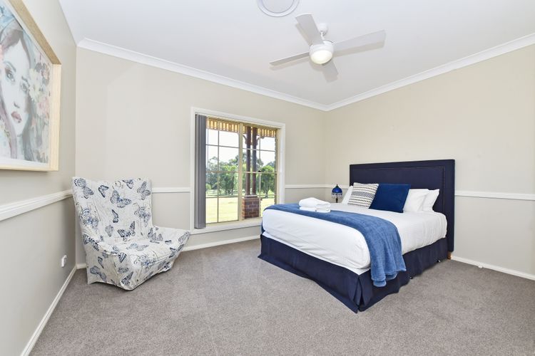 Hunter Valley Family Oasis – 5 bedroom House with Pool