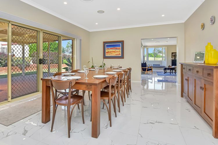 Hunter Valley Family Oasis – 5 bedroom House with Pool