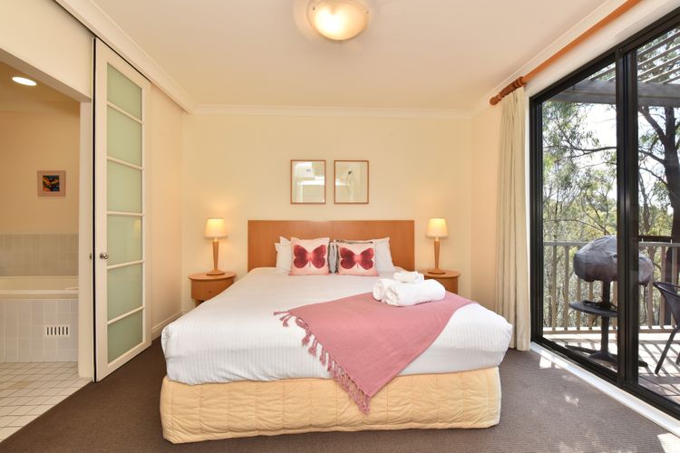Villa 1br Champagne Villa located within Cypress Lakes Resort