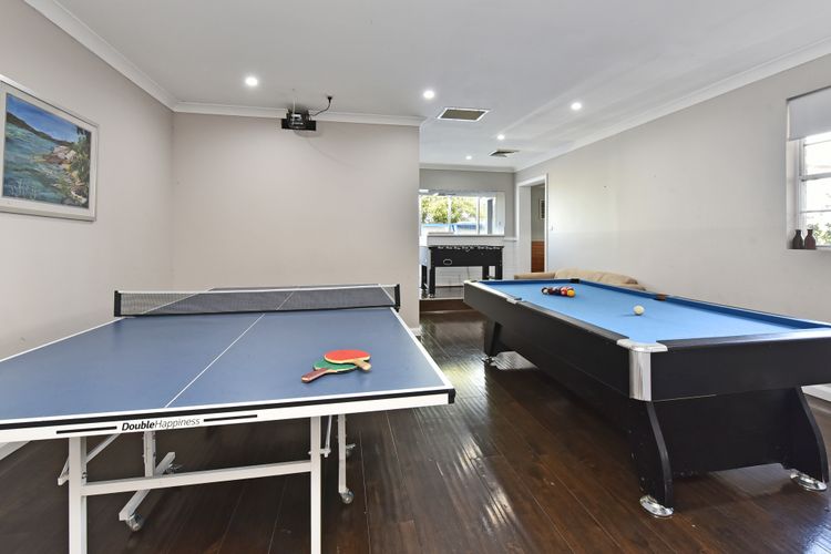 Beggars Bridge Vineyard Homestead w/ pool + wifi + tennis + vineyard