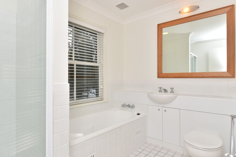 Villa 2br Grange Villa located within Cypress Lakes Resort