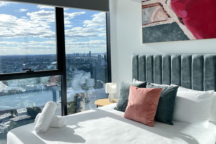 Broadbeach Island 2 Bedroom Casino Apartment