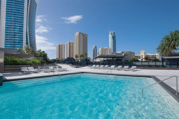 Circle On Cavill High Floor 1 Bedroom Apartment