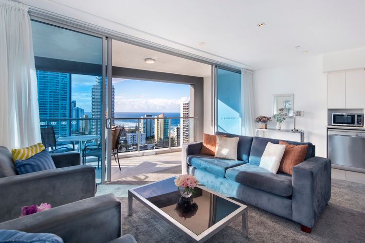 Artique 2 Bedroom Apartment Close To The Beach