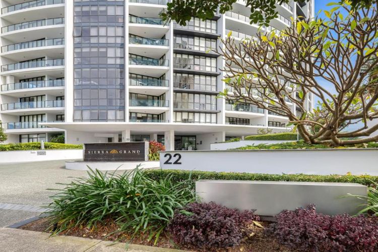 Sierra Grand Spacious 3 Bedroom Apartment