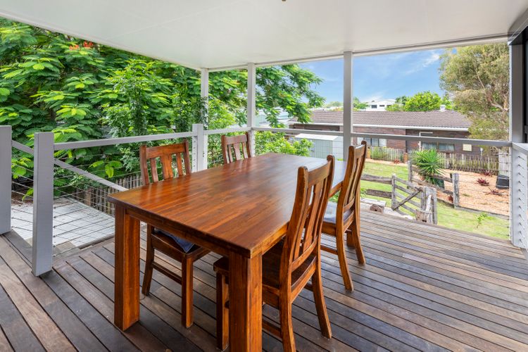 Central Torquay Treasure Close To Beach
