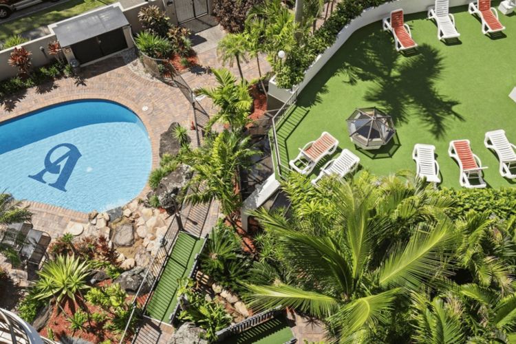 Ocean Views – Stylish 1 Bedroom in Surfers Paradise