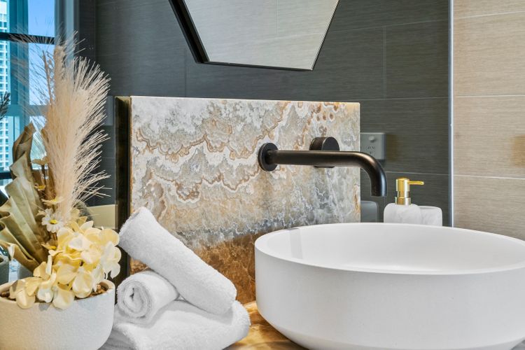 Jewel Residences – Luxury One Bedroom Apartment