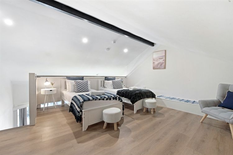Top Of The Mark Central Surfers Paradise Apartment
