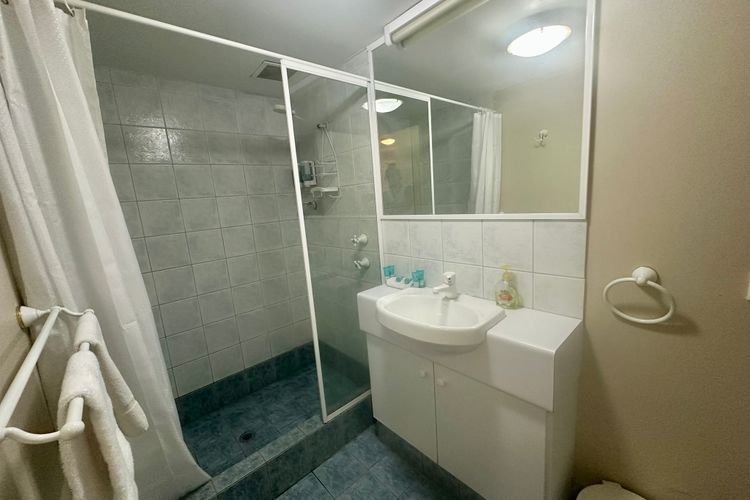 Escape to Villa 4 – Cape View Resort