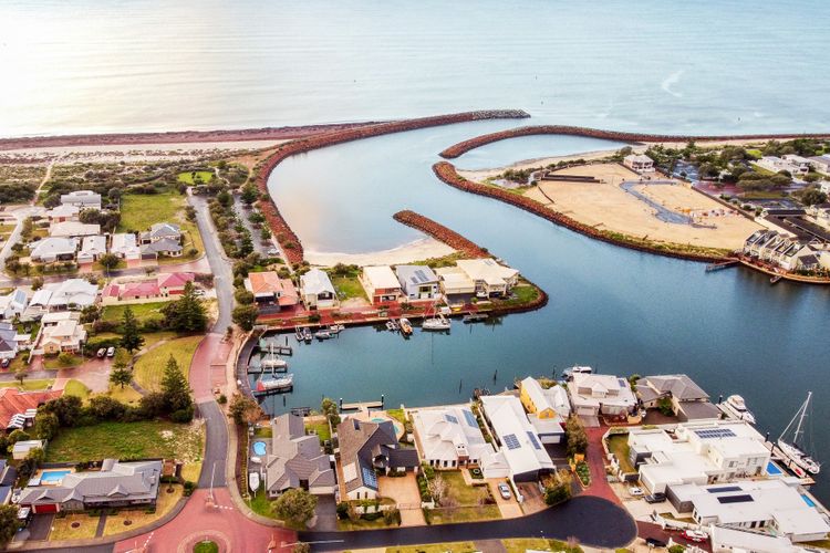Aqua Tides – Port Geographe