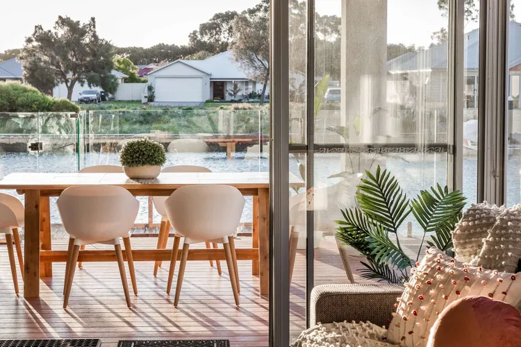 Stylish Marina-Front Getaway – Port Geographe