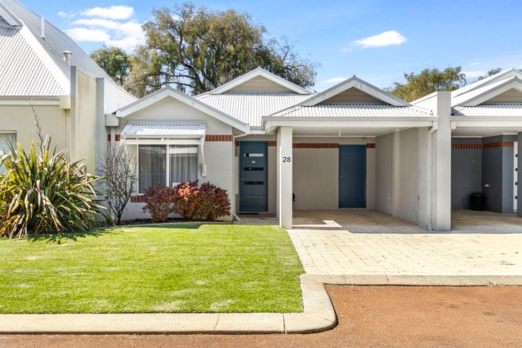 Escape to 28 at Cape View