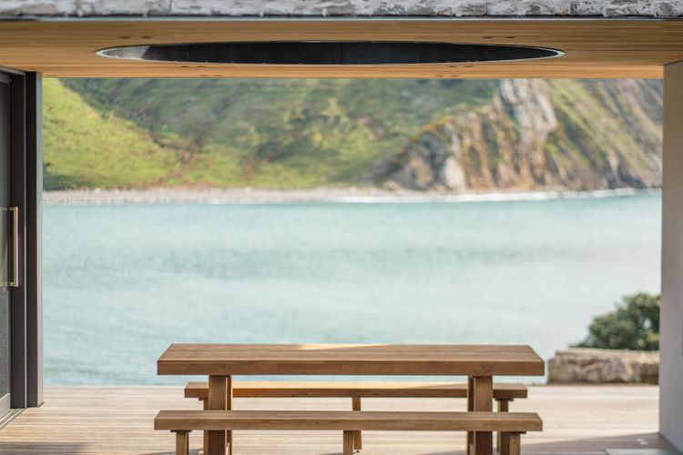 Pohutukawa Lodge