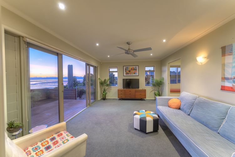 Sea Views and Sunsets in Nelson
