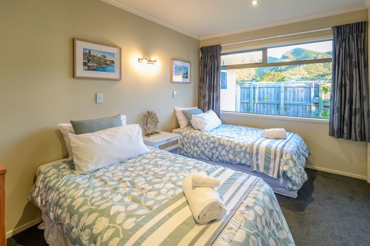 Sea Views and Sunsets in Nelson