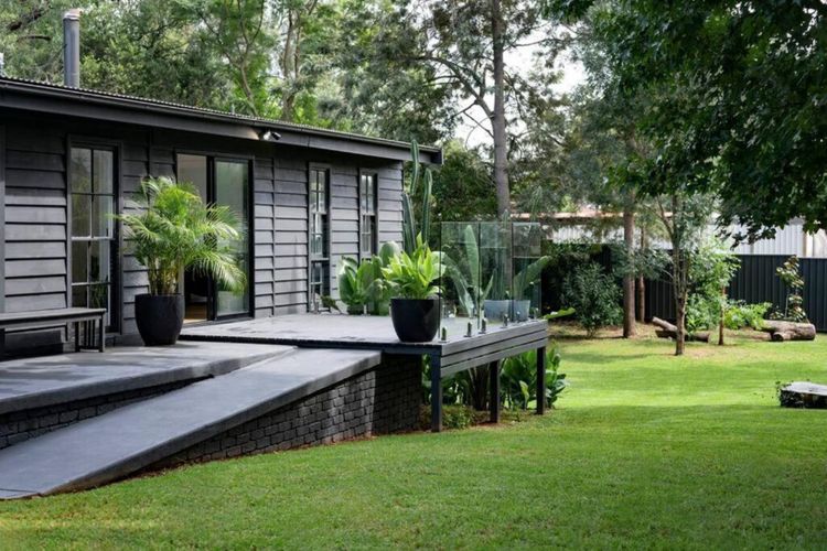 Eune House