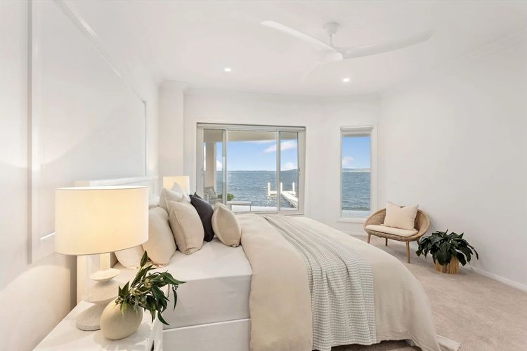 Lake Manor Retreat your Luxury Waterfront Getaway with Cinema and Private Jetty