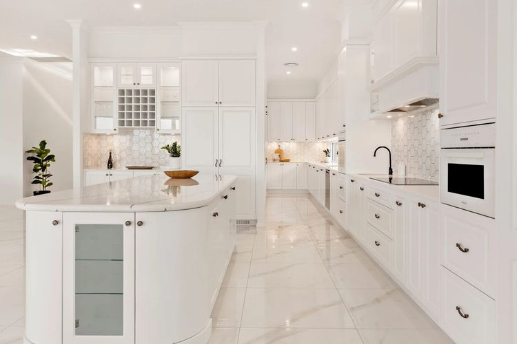 Lake Manor Retreat your Luxury Waterfront Getaway with Cinema and Private Jetty