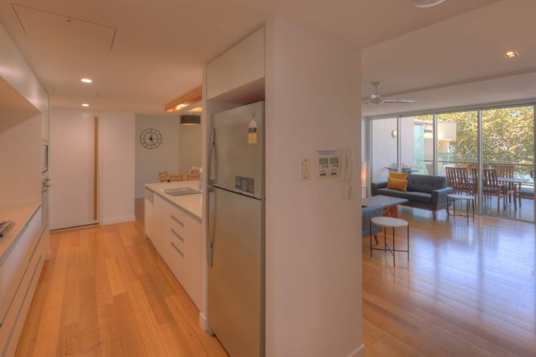 Maggies Beachfront Apt. 8