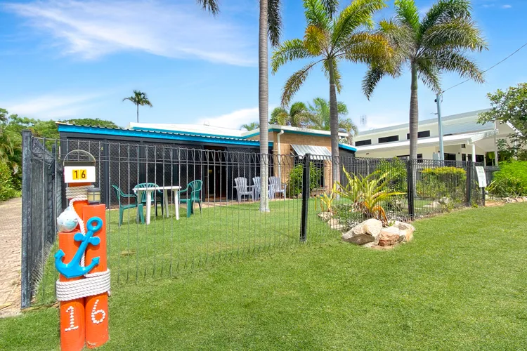 Peg’s Beach House