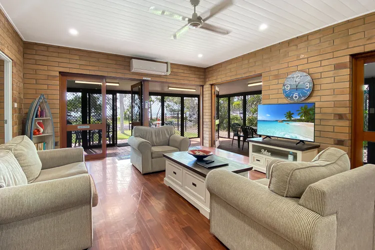 Peg’s Beach House