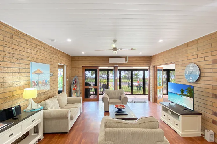 Peg’s Beach House