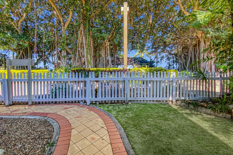 Picnic Bay Apartments Unit 1