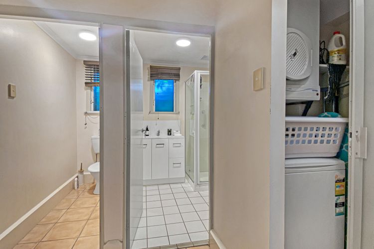 Picnic Bay Apartments Unit 1