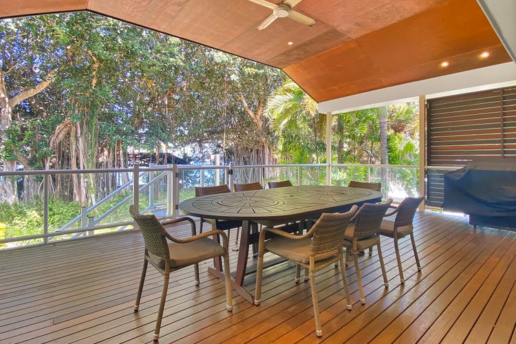 Picnic Bay Apartments Unit 3