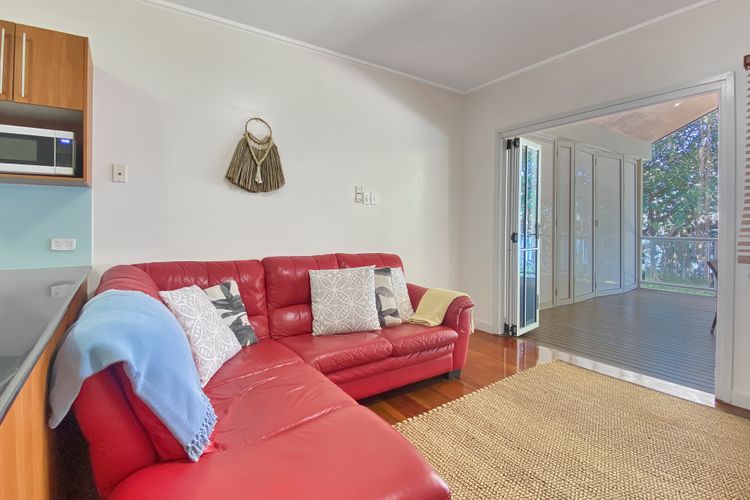 Picnic Bay Apartments Unit 3
