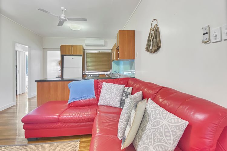 Picnic Bay Apartments Unit 3