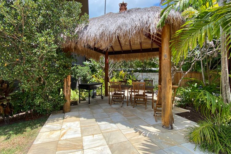 Pure Magnetic Villa 10