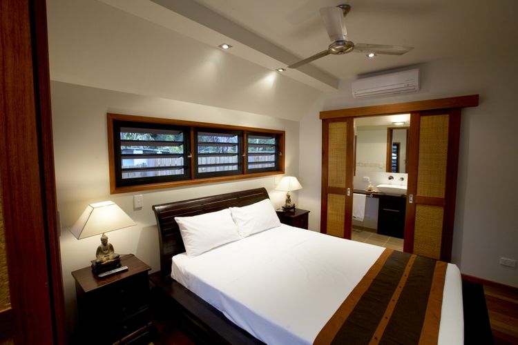 Pure Magnetic Villa 3