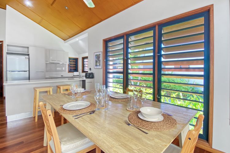 Pure Magnetic Villa 4