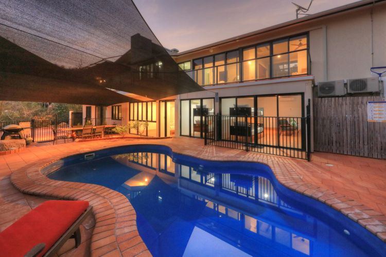 The Beach House at Arthur Bay