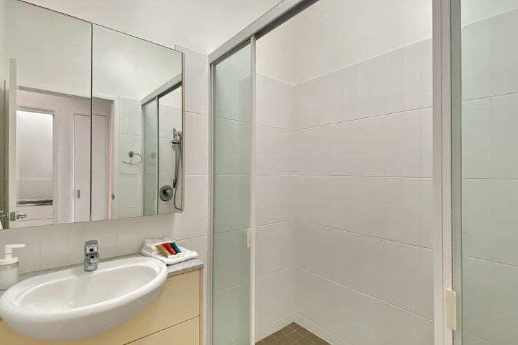 Waters Edge Townhouse 4