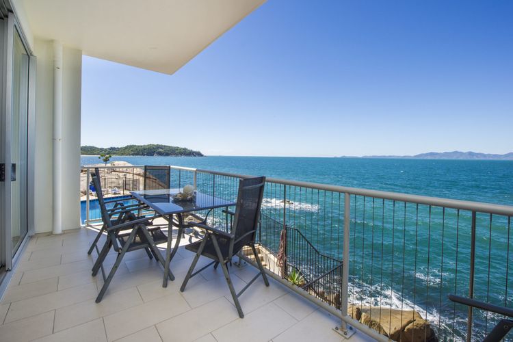 1 Bright Point Apartment 5102 - Main Balcony