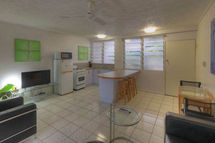 Loyang Apartment 2