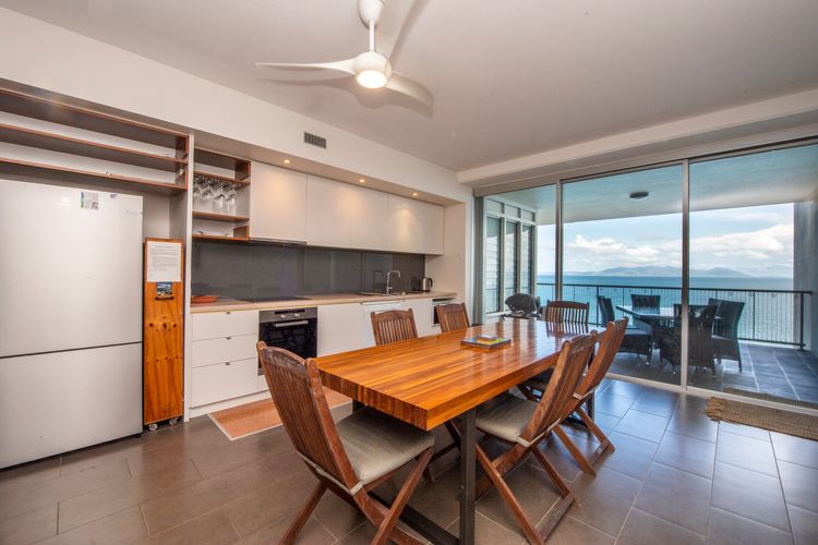 1 Bright Point Apartment 5404