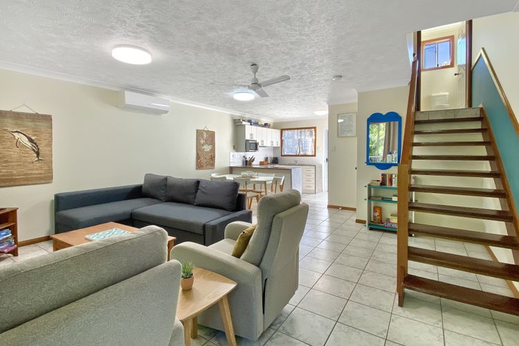 Lounge and internal stairs