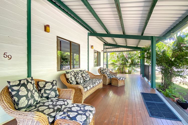 Outdoor lounge
