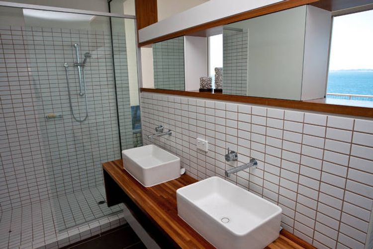 1 Bright Point Apartment 5404 - Ensuite