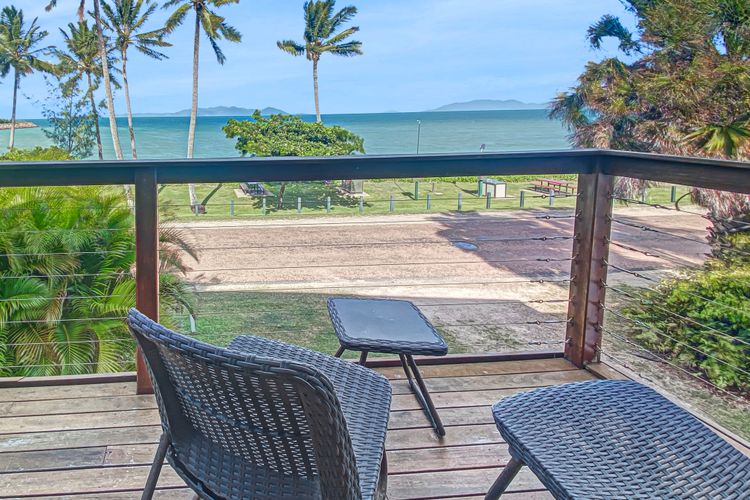 Beachside Palms Unit 1